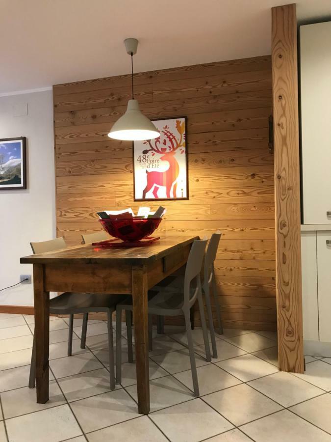 Alloggio Turistico Maison S Anselme Vda Aosta Cir 0015 מראה חיצוני תמונה